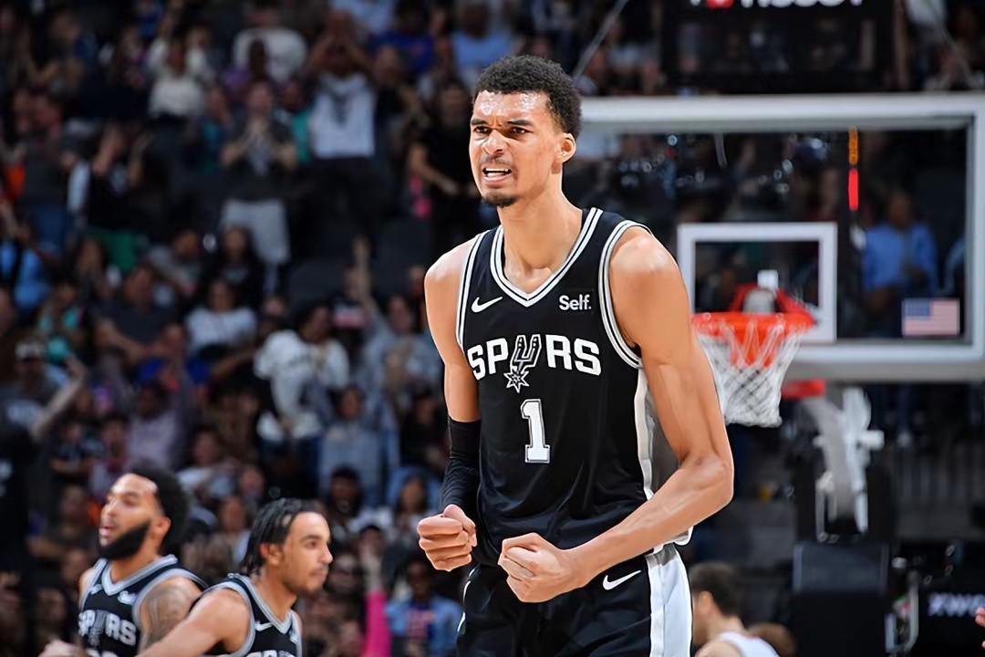 九游体育-包含阿斯顿维拉国际比赛日篮板制胜,志在NBA常规赛名次提升,赛场秩序良好,团队化学反应显著的词条